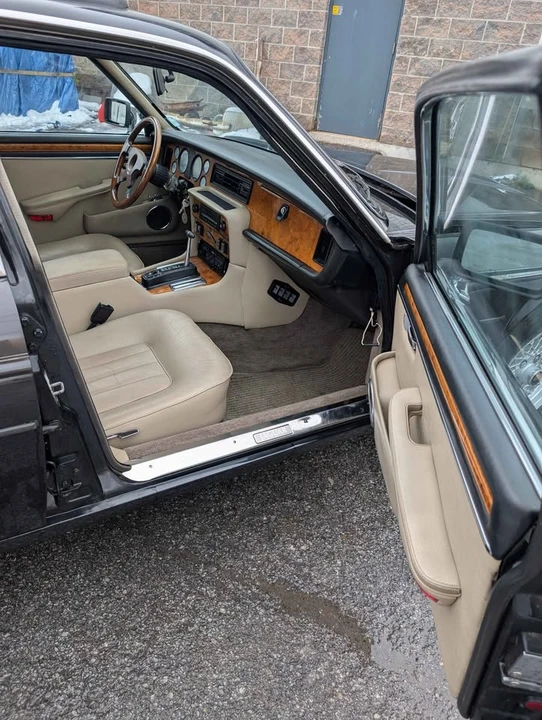 1987 Jaguar XJ40 XJ - Image 2 of 7