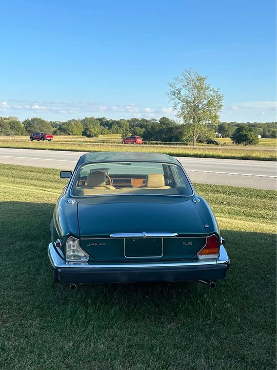 1987 Jaguar XJ40 XJ - Image 5 of 12
