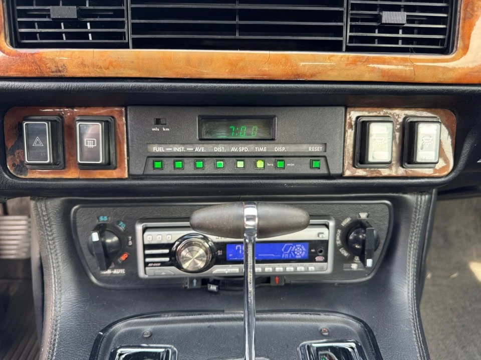 1987 Jaguar XJS - Image 16 of 17