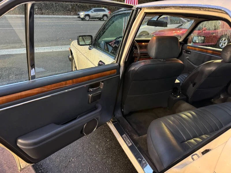 1987 Jaguar XJ Series 3 - Image 7 of 9