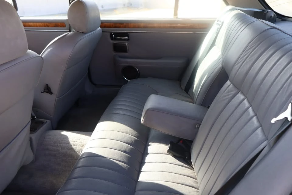 1987 Jaguar XJ40 XJ - Image 10 of 18
