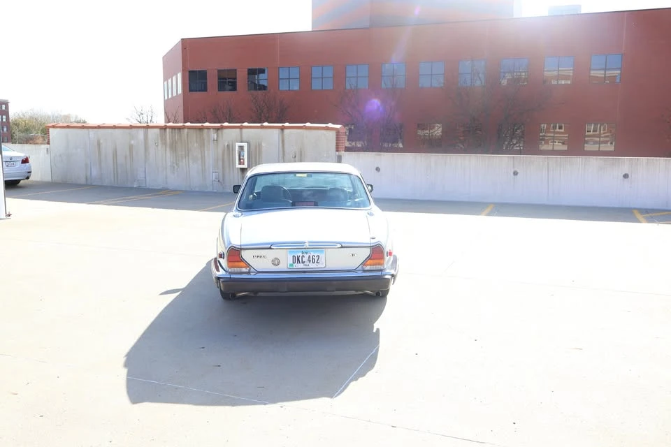 1987 Jaguar XJ40 XJ - Image 2 of 18