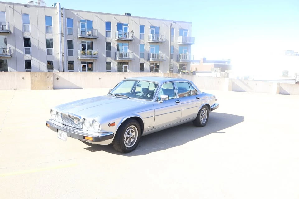 1987 Jaguar XJ40 XJ - Image 5 of 18