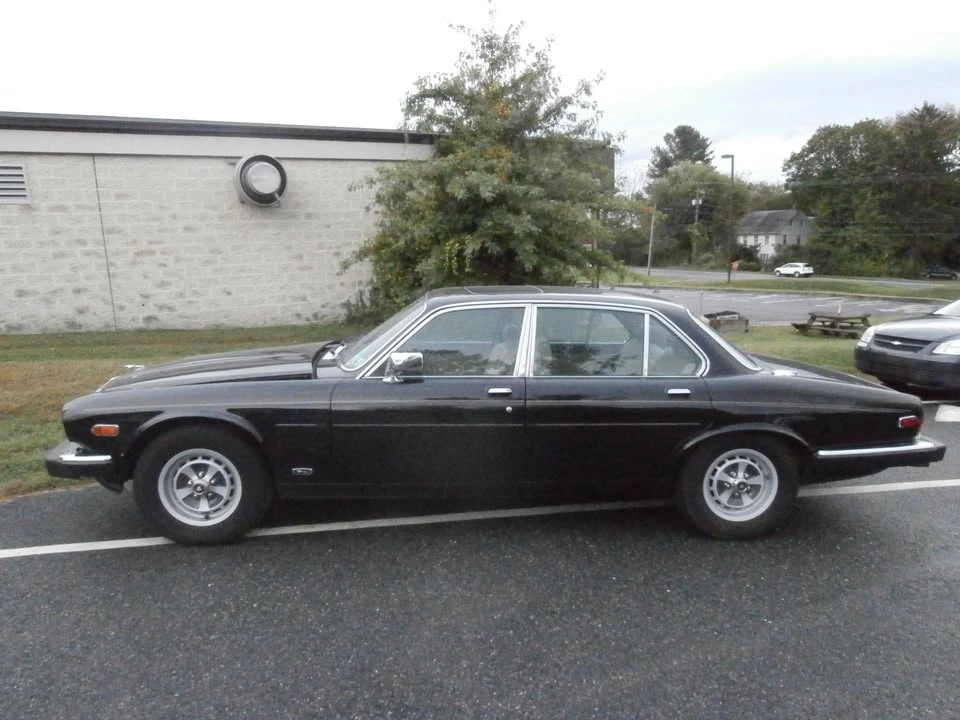 1987 Jaguar XJ40 XJ - Image 9 of 9
