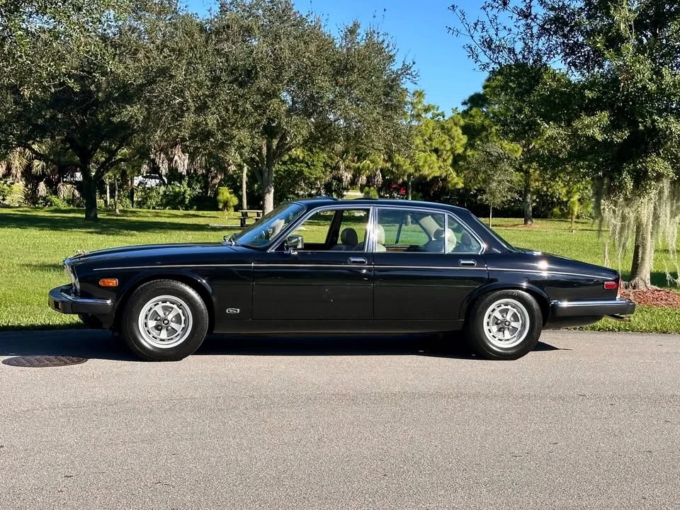 1987 Jaguar XJ40 XJ - Image 2 of 18