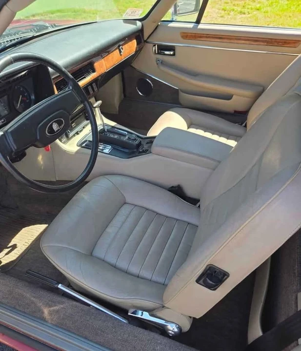 1987 Jaguar XJS - Image 8 of 8
