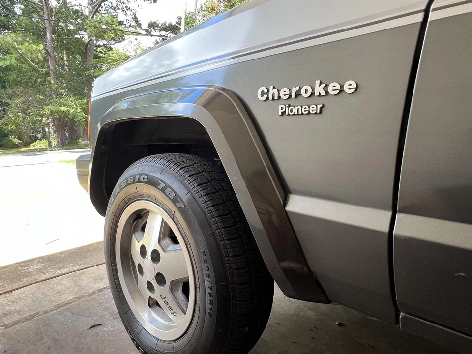 1987 Jeep XJ Cherokee - Image 5 of 22