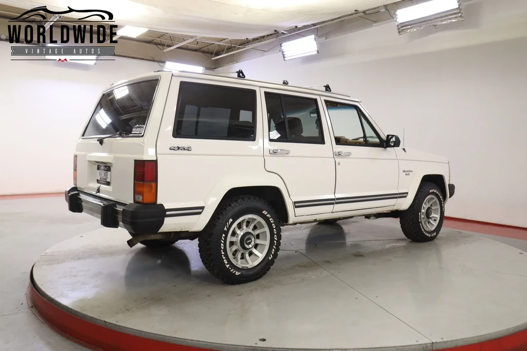 1987 Jeep XJ Cherokee - Image 6 of 12