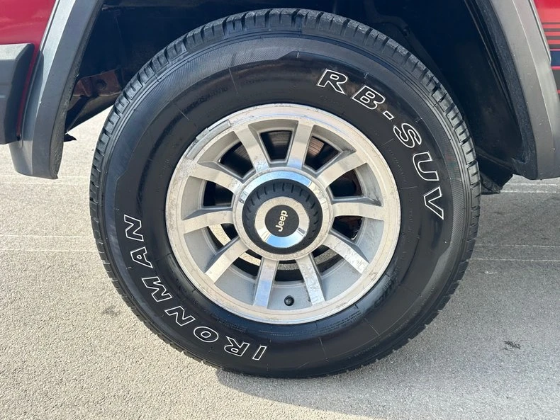 1987 Jeep XJ Cherokee - Image 10 of 18