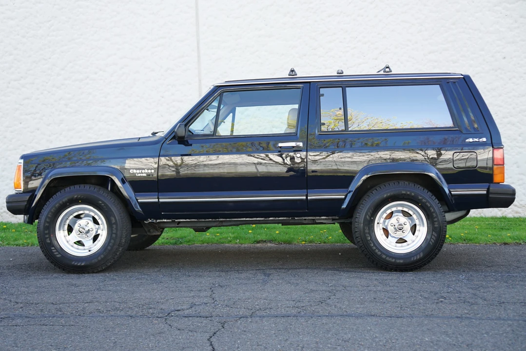 1987 Jeep XJ Cherokee - Image 3 of 31