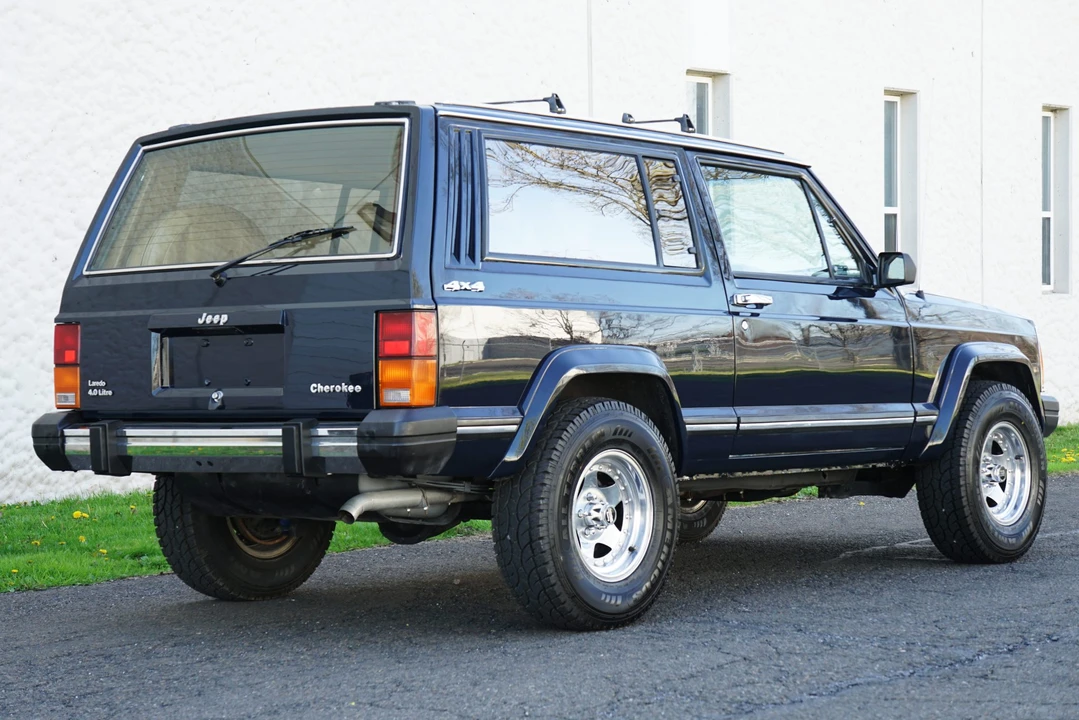 1987 Jeep XJ Cherokee - Image 7 of 31