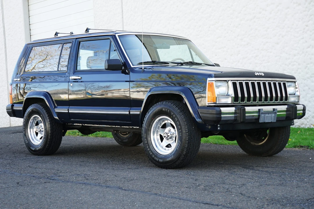 1987 Jeep XJ Cherokee - Image 10 of 31