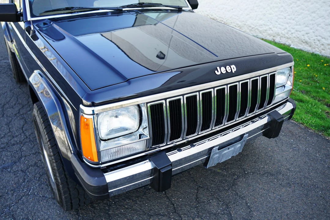 1987 Jeep XJ Cherokee - Image 14 of 31