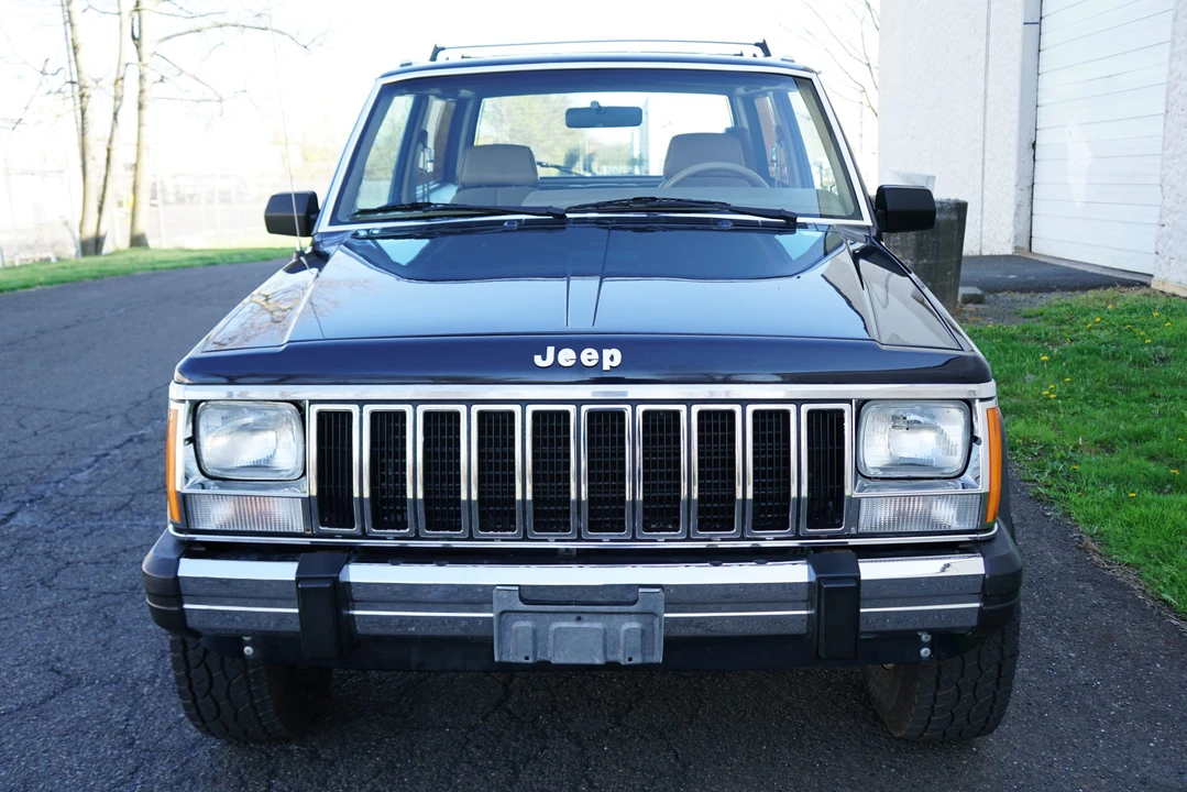 1987 Jeep XJ Cherokee - Image 11 of 31