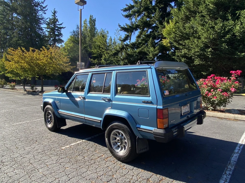 1987 Jeep XJ Cherokee - Image 13 of 31