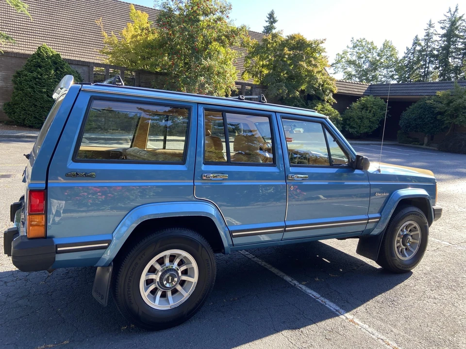 1987 Jeep XJ Cherokee - Image 30 of 31