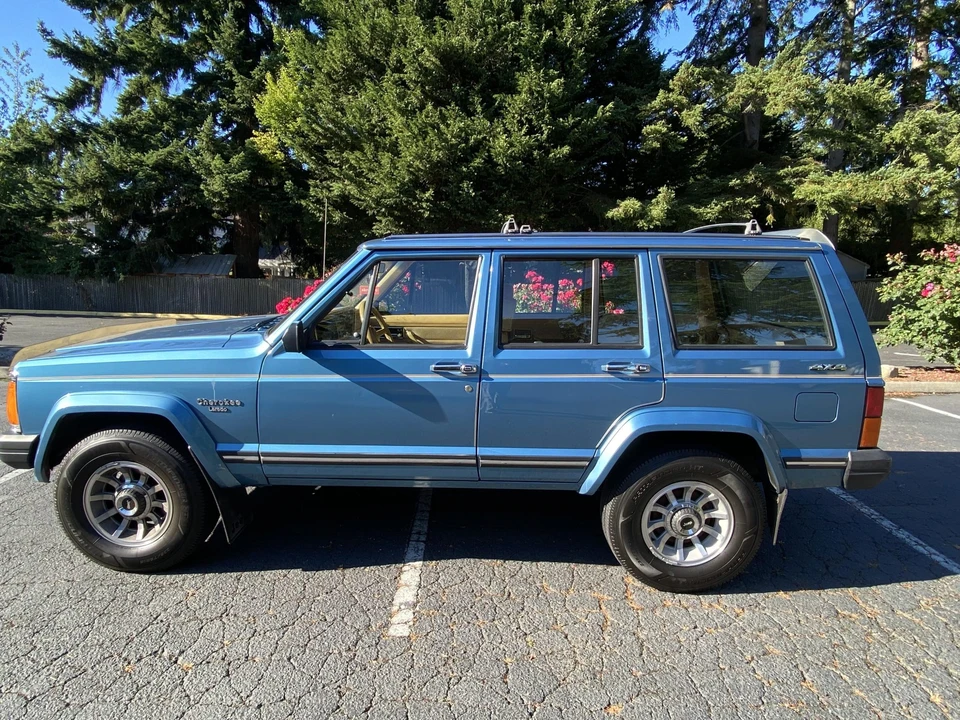 1987 Jeep XJ Cherokee - Image 5 of 31