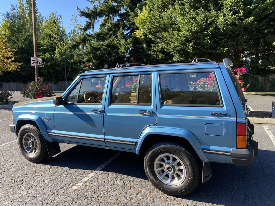 1987 Jeep XJ Cherokee - Image 12 of 31