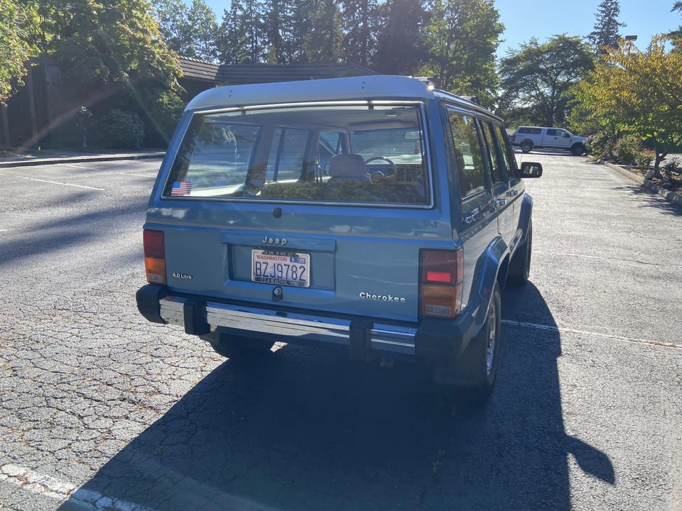 1987 Jeep XJ Cherokee - Image 23 of 31