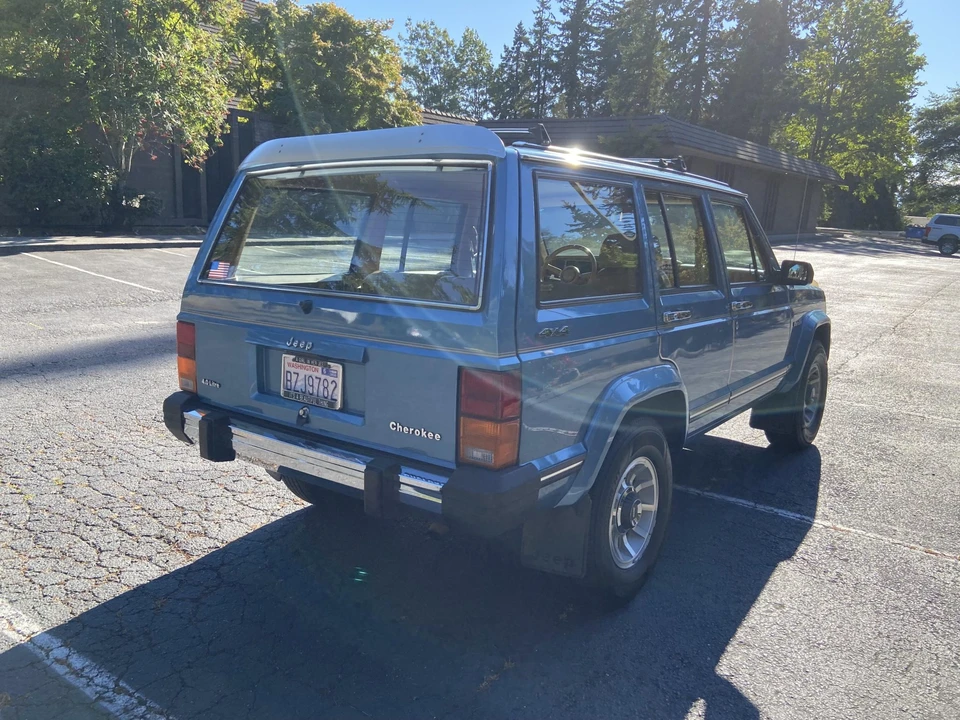 1987 Jeep XJ Cherokee - Image 25 of 31