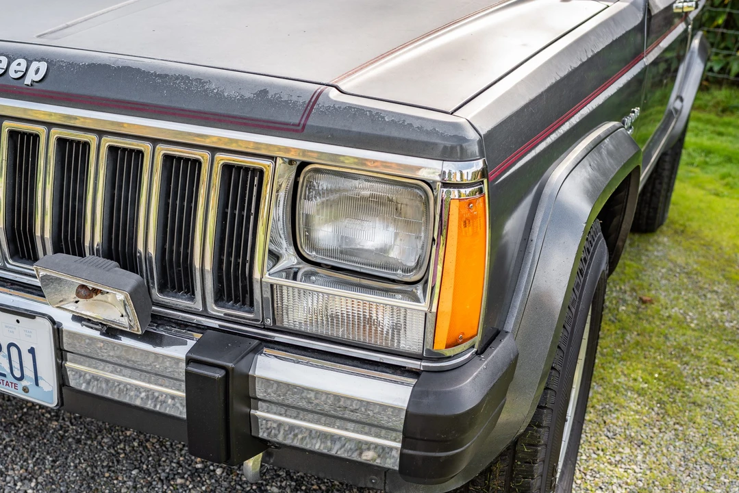 1987 Jeep XJ Cherokee - Image 17 of 31