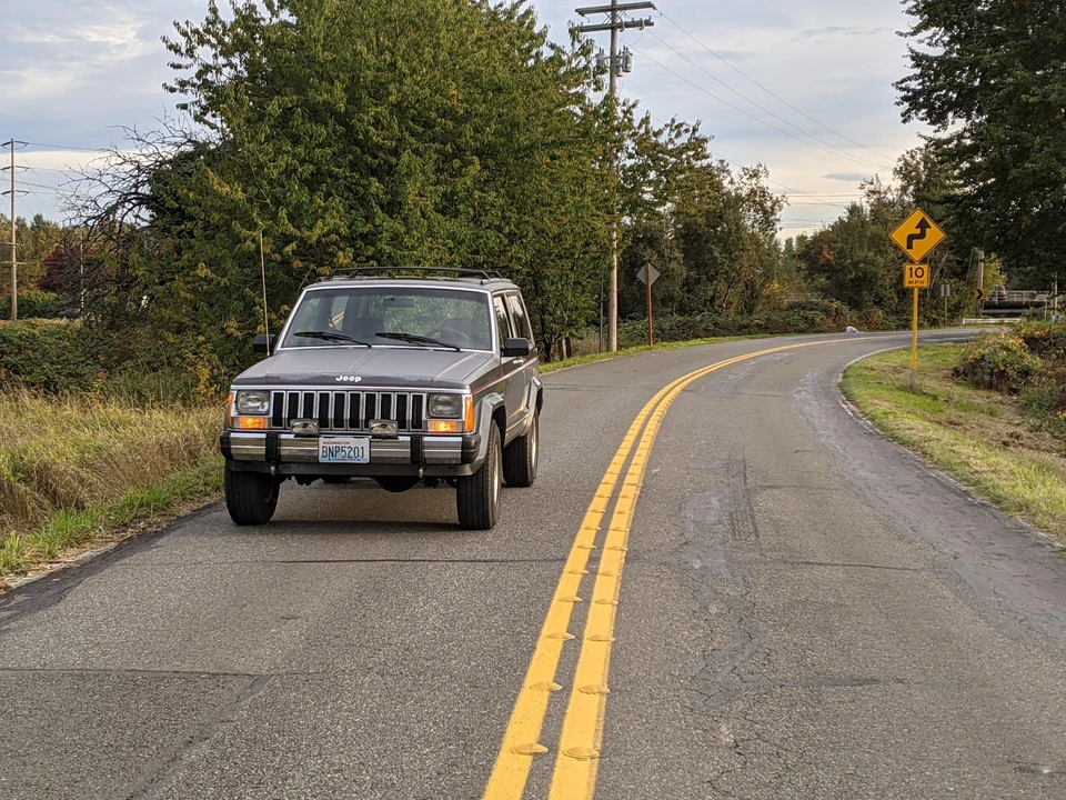 1987 Jeep XJ Cherokee - Image 2 of 31
