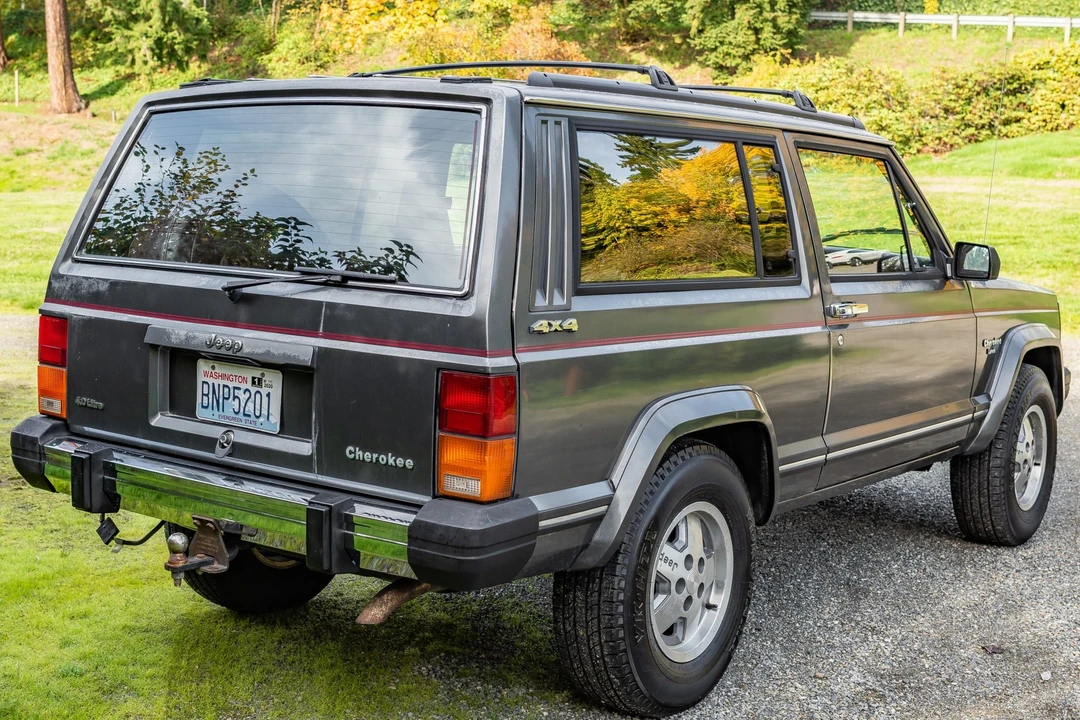 1987 Jeep XJ Cherokee - Image 11 of 31