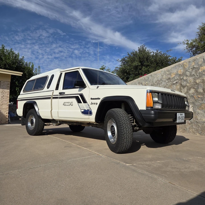 1987 Jeep Comanche - Image 20 of 31