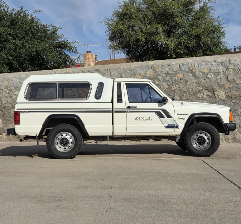 1987 Jeep Comanche - Image 29 of 31