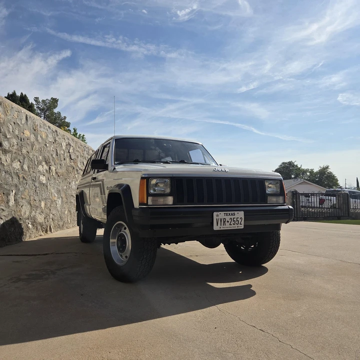 1987 Jeep Comanche - Image 22 of 31
