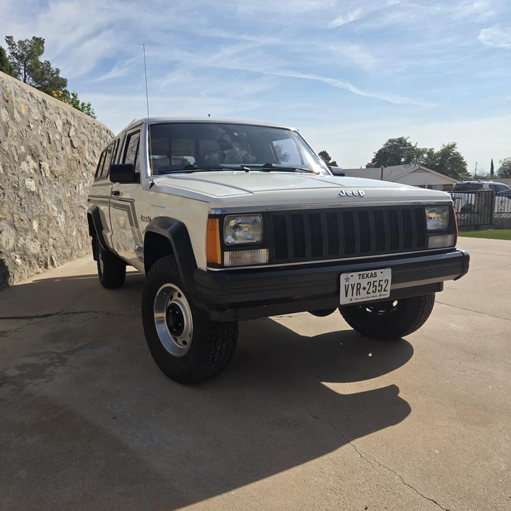 1987 Jeep Comanche - Image 11 of 31