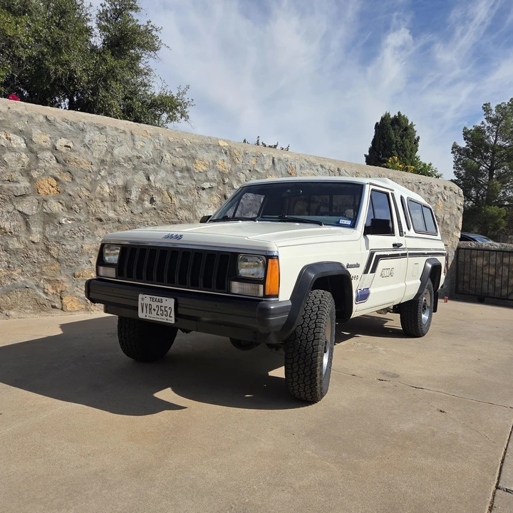 1987 Jeep Comanche - Image 4 of 31