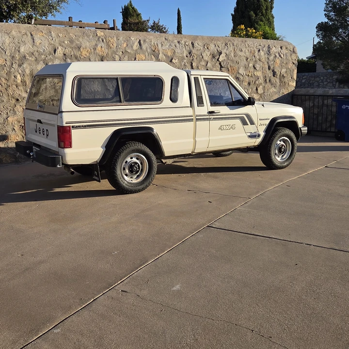 1987 Jeep Comanche - Image 30 of 31