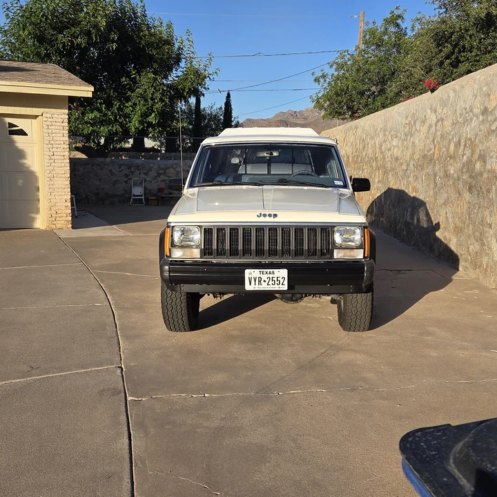 1987 Jeep Comanche - Image 14 of 31