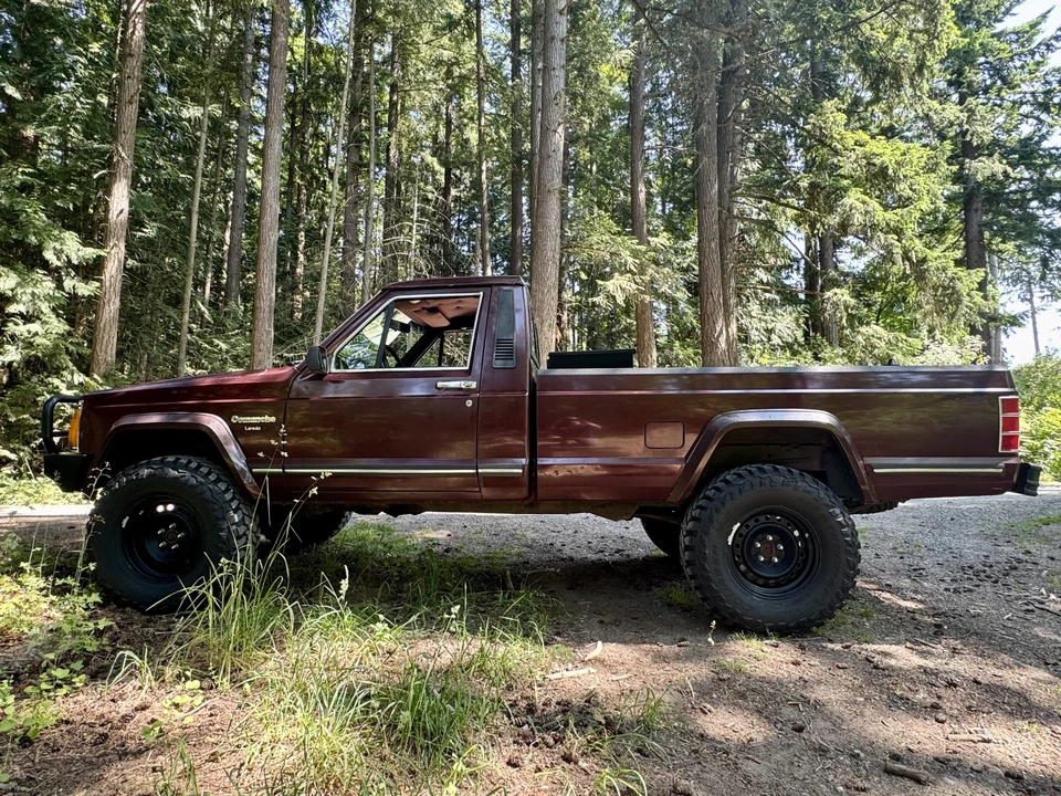1987 Jeep Comanche - Image 14 of 31