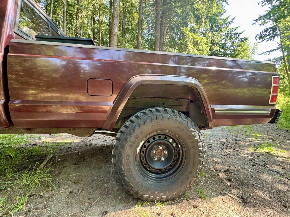 1987 Jeep Comanche - Image 16 of 31