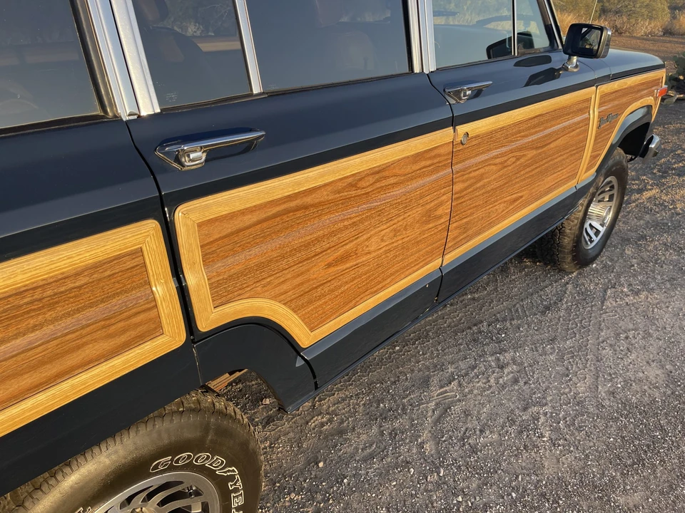 1987 Jeep SJ Grand Wagoneer - Image 28 of 31