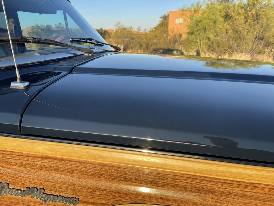 1987 Jeep SJ Grand Wagoneer - Image 22 of 31