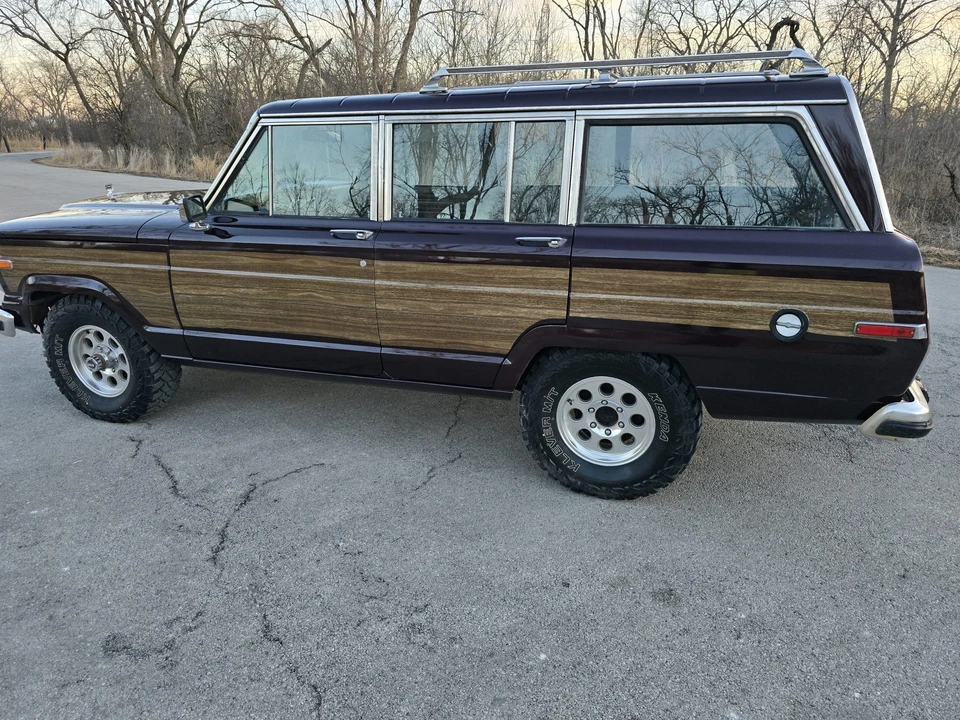 1987 Jeep SJ Grand Wagoneer - Image 29 of 31