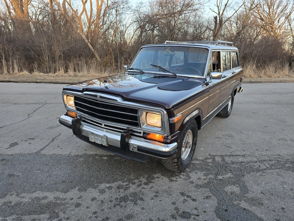 1987 Jeep SJ Grand Wagoneer - Image 6 of 31