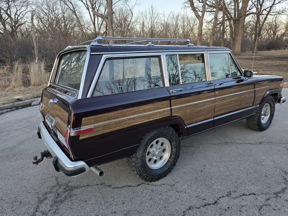 1987 Jeep SJ Grand Wagoneer - Image 22 of 31