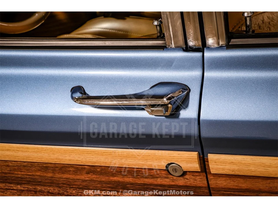 1987 Jeep SJ Grand Wagoneer - Image 27 of 31