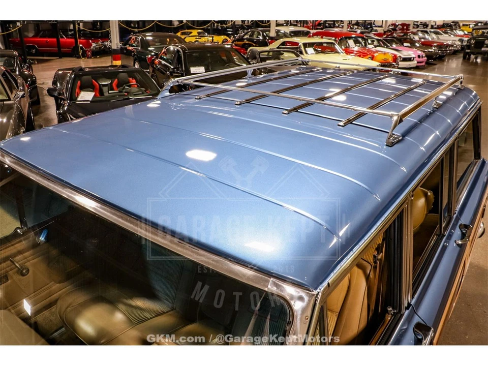 1987 Jeep SJ Grand Wagoneer - Image 25 of 31