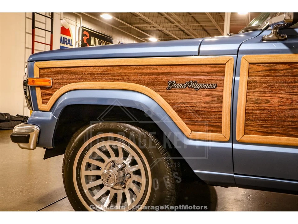 1987 Jeep SJ Grand Wagoneer - Image 30 of 31