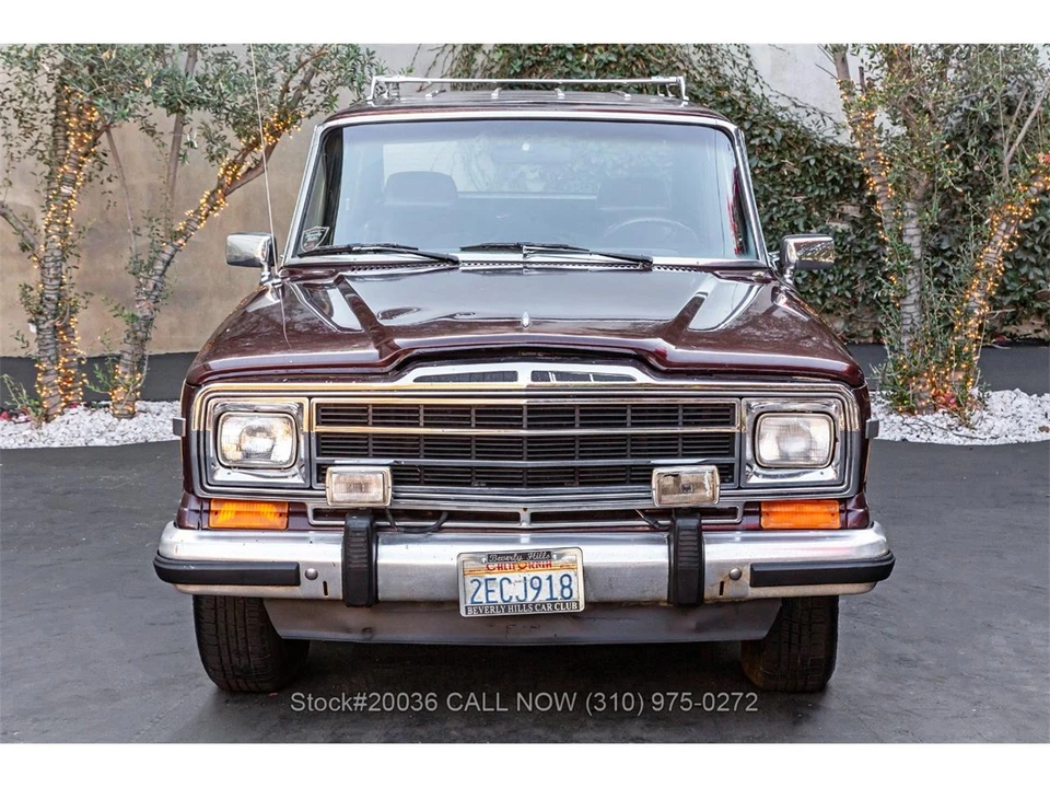 1987 Jeep SJ Grand Wagoneer - Image 2 of 31