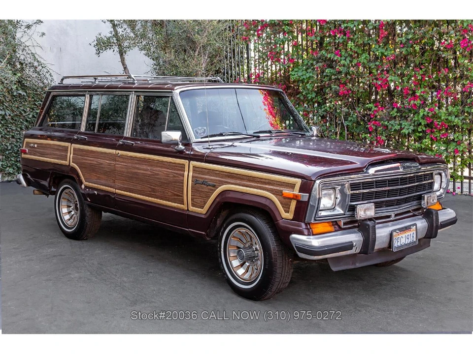 1987 Jeep SJ Grand Wagoneer - Image 3 of 31