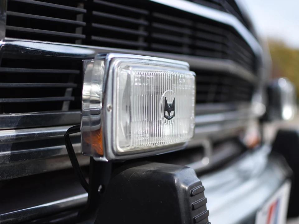 1987 Jeep SJ Grand Wagoneer - Image 31 of 31