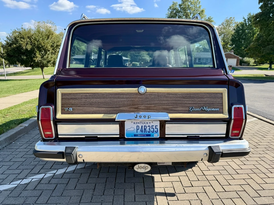1987 Jeep SJ Grand Wagoneer - Image 19 of 31
