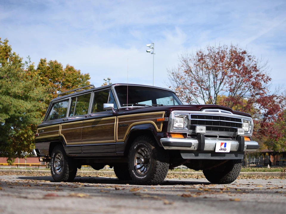1987 Jeep SJ Grand Wagoneer - Image 28 of 31