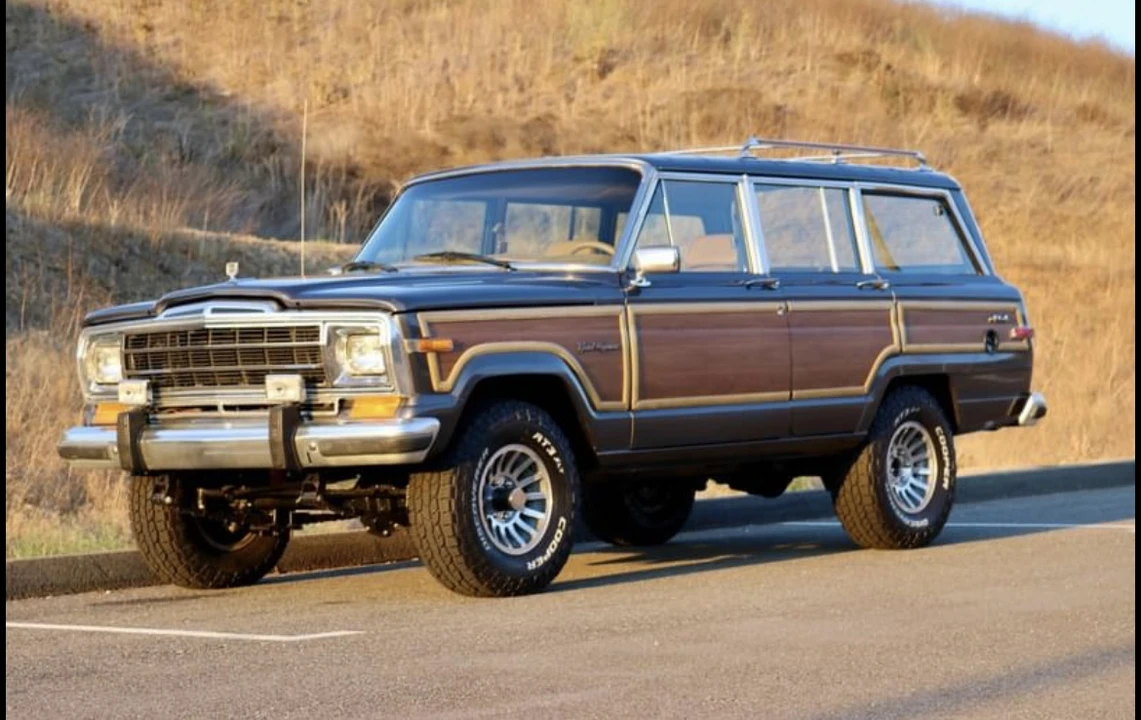 1987 Jeep SJ Grand Wagoneer - Image 6 of 31